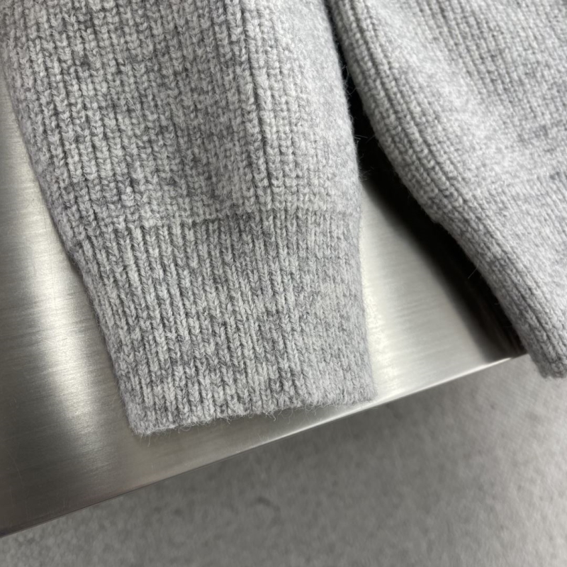 Bv*b*rry sweaters